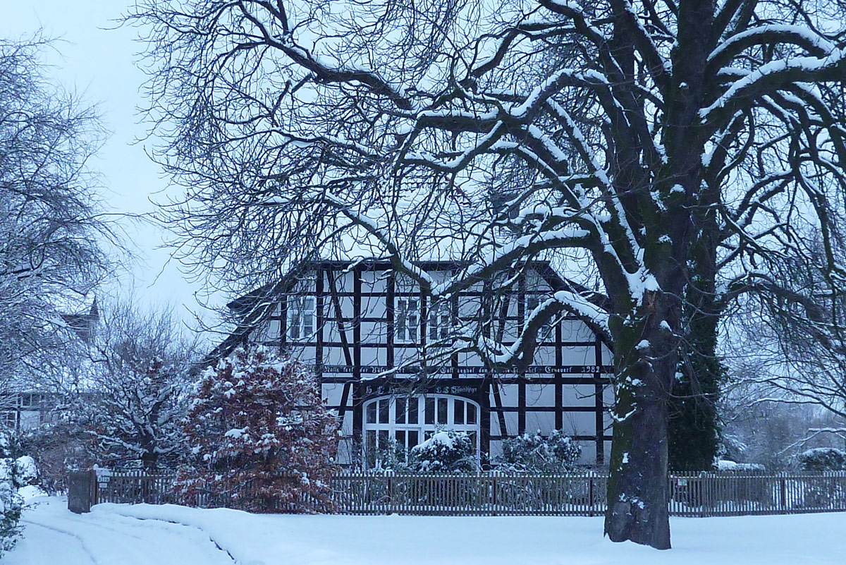 Alt-Ricklinger Fachwerkhaus im Winter